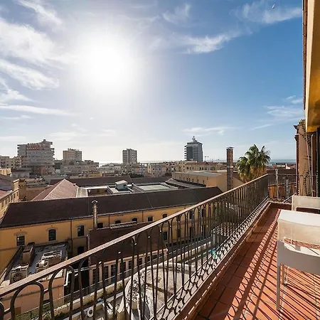 Relais La Lanterne 칼리아리