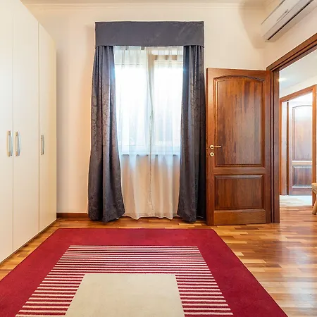 Relais La Lanterne كالياري