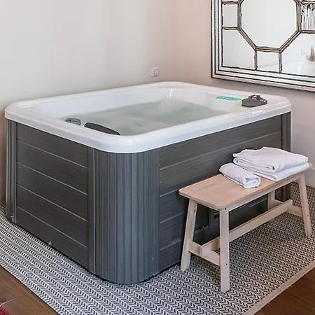 Relais La Lanterne בית הארחה קליארי