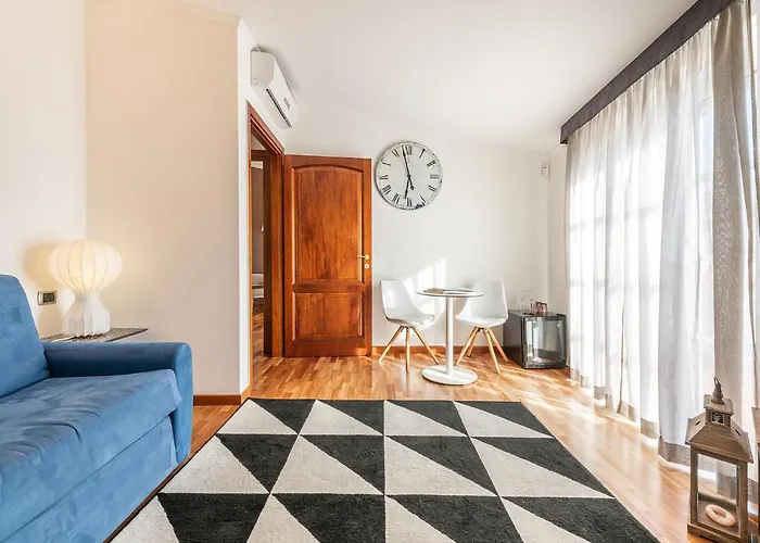 Relais La Lanterne Konukevi