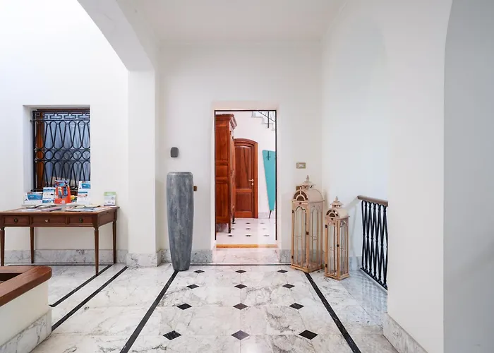 Konukevi Relais La Lanterne